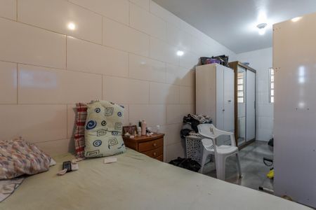 Casa à venda com 100m², 4 quartos e 2 vagasQuarto 2