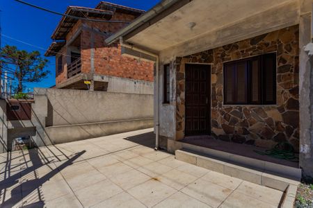 Casa à venda com 100m², 4 quartos e 2 vagasQuintal