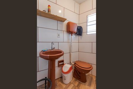 Casa à venda com 100m², 4 quartos e 2 vagasSuíte