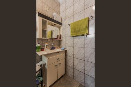 Casa à venda com 100m², 4 quartos e 2 vagasBanheiro