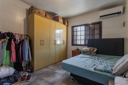 Casa à venda com 100m², 4 quartos e 2 vagasQuarto 1