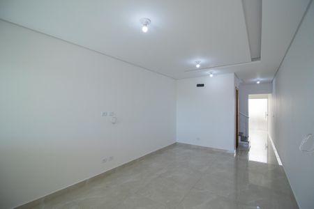 Casa à venda com 119m², 3 quartos e 2 vagasSala