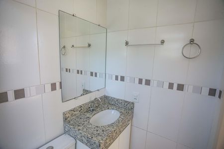 Apartamento para alugar com 65m², 3 quartos e 1 vagaBanheiro do Quarto 2