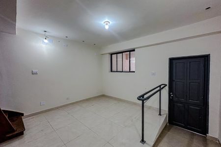 Casa à venda com 250m², 7 quartos e 1 vagaSala