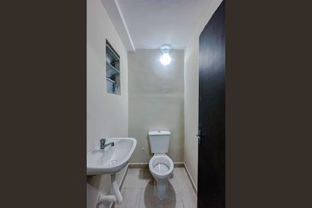Casa à venda com 250m², 7 quartos e 1 vagaBanheiro 2
