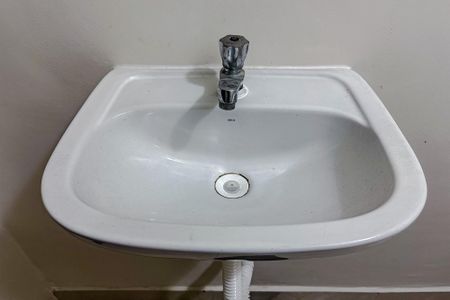 Casa à venda com 250m², 7 quartos e 1 vagaBanheiro 2