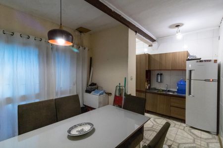 Casa de condomínio à venda com 140m², 3 quartos e 1 vagaCozinha e Área de Serviço