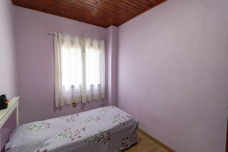 Casa de condomínio à venda com 140m², 3 quartos e 1 vagaQuarto 2