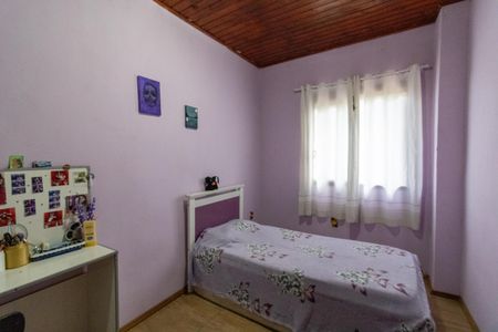 Casa de condomínio à venda com 140m², 3 quartos e 1 vagaQuarto 2