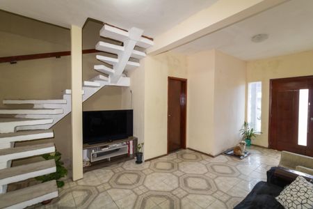 Casa de condomínio à venda com 140m², 3 quartos e 1 vagaSala