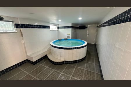 Casa de condomínio à venda com 116m², 3 quartos e 1 vagaHidromassagem