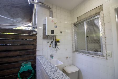 Casa de condomínio à venda com 116m², 3 quartos e 1 vagaÁrea de Serviço