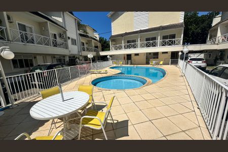 Casa de condomínio à venda com 116m², 3 quartos e 1 vagaÁrea comum - Piscina