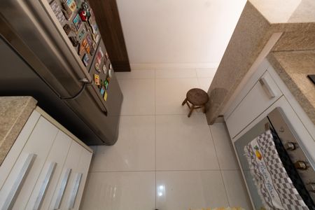 Casa de condomínio à venda com 90m², 3 quartos e 2 vagasCOZINHA