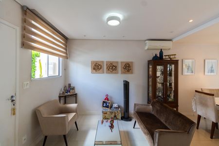 Casa de condomínio à venda com 90m², 3 quartos e 2 vagasSALA