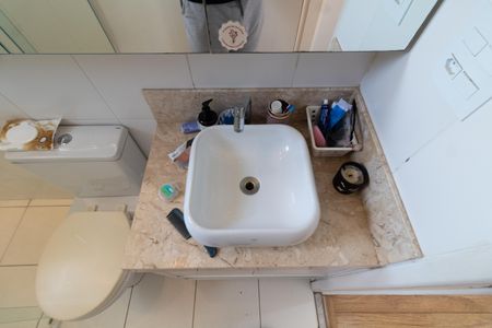 Casa de condomínio à venda com 90m², 3 quartos e 2 vagasBANHEIRO DA SUITE