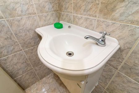 Casa para alugar com 255m², 4 quartos e 2 vagas Casa para alugar com 255m², 4 quartos e 2 vagasBanheiro da Suíte 2