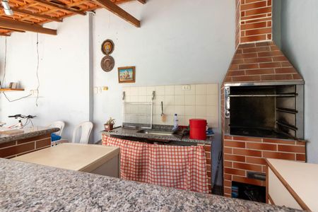 Casa para alugar com 255m², 4 quartos e 2 vagas Casa para alugar com 255m², 4 quartos e 2 vagasChurrasqueira