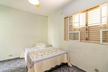 Casa para alugar com 255m², 4 quartos e 2 vagas Casa para alugar com 255m², 4 quartos e 2 vagasSuíte 2