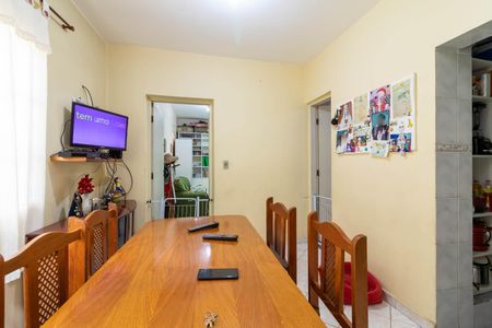 Casa para alugar com 255m², 4 quartos e 2 vagas Casa para alugar com 255m², 4 quartos e 2 vagasSala de Jantar