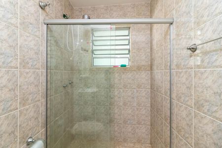 Casa para alugar com 255m², 4 quartos e 2 vagas Casa para alugar com 255m², 4 quartos e 2 vagasBanheiro da Suíte 2