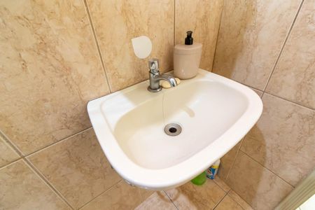 Casa para alugar com 255m², 4 quartos e 2 vagas Casa para alugar com 255m², 4 quartos e 2 vagasBanheiro 3