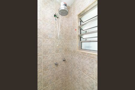 Casa para alugar com 255m², 4 quartos e 2 vagas Casa para alugar com 255m², 4 quartos e 2 vagasBanheiro da Suíte 2