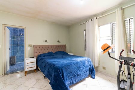 Casa para alugar com 255m², 4 quartos e 2 vagas Casa para alugar com 255m², 4 quartos e 2 vagasSuíte 1