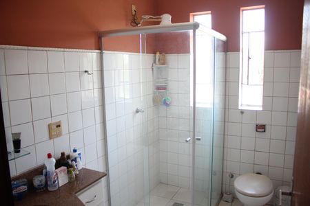 Casa à venda com 360m², 4 quartos e 1 vagaBanheiro Social