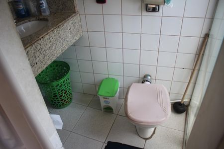 Casa à venda com 360m², 4 quartos e 1 vagaBanheiro da Suíte