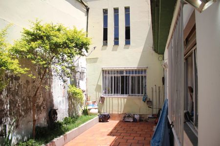 Casa à venda com 360m², 4 quartos e 1 vagaQuintal