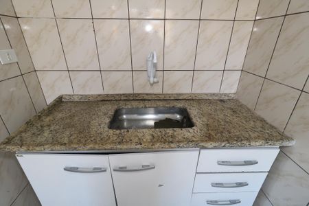 Casa para alugar com 34m², 1 quarto e 1 vagaCozinha - Pia