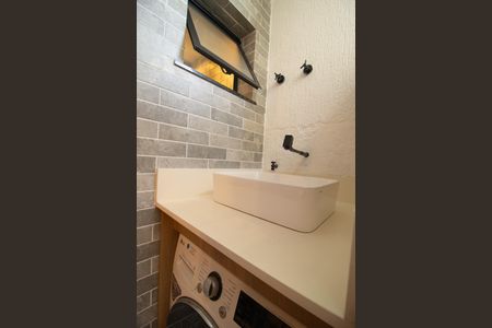 Studio à venda com 29m², 1 quarto e sem vaga Studio à venda com 29m², 1 quarto e sem vagaBanheiro