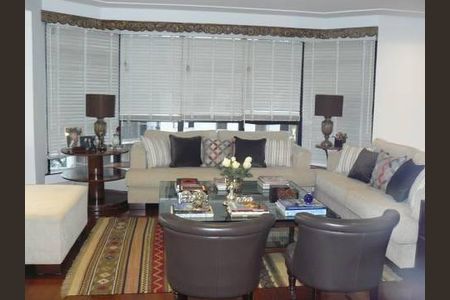 Apartamento à venda com 181m², 4 quartos e 3 vagas