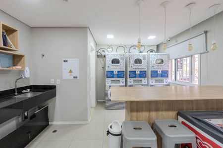 Apartamento à venda com 36m², 2 quartos e sem vagaÁrea comum