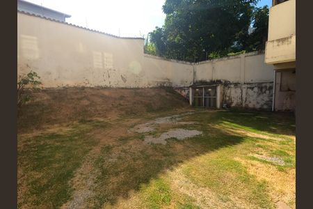 Apartamento para alugar com 135m², 2 quartos e 4 vagasgaragem