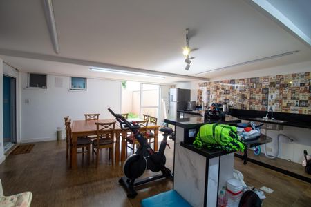 Apartamento para alugar com 147m², 3 quartos e 3 vagasQuintal