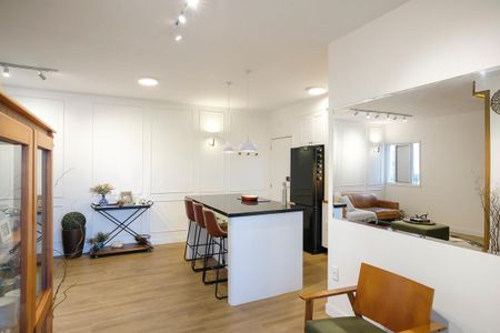 Apartamento à venda com 78m², 2 quartos e 2 vagasSala