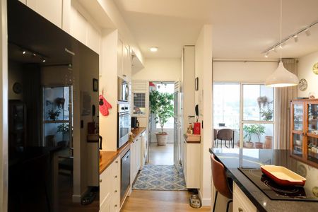 Apartamento à venda com 78m², 2 quartos e 2 vagasCozinha