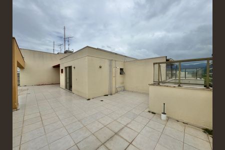 Apartamento à venda com 211m², 3 quartos e 2 vagasTerraço