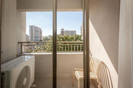 Apartamento à venda com 43m², 2 quartos e sem vagaVaranda