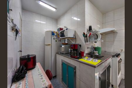 Apartamento à venda com 75m², 2 quartos e 1 vaga Apartamento à venda com 75m², 2 quartos e 1 vagaCozinha