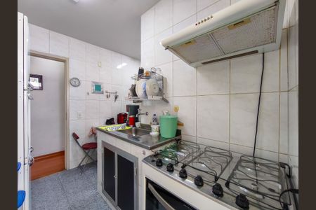 Apartamento à venda com 75m², 2 quartos e 1 vaga Apartamento à venda com 75m², 2 quartos e 1 vagaCozinha