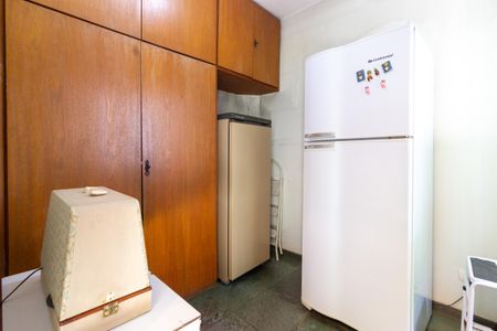 Casa de condomínio à venda com 219m², 3 quartos e 3 vagas Casa de condomínio à venda com 219m², 3 quartos e 3 vagasÁrea de Serviço