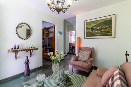 Casa de condomínio à venda com 219m², 3 quartos e 3 vagas Casa de condomínio à venda com 219m², 3 quartos e 3 vagasSala