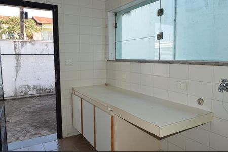Casa à venda com 500m², 4 quartos e 4 vagasÁrea de Serviço