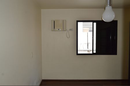 Casa à venda com 500m², 4 quartos e 4 vagasSuíte 1