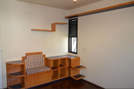 Casa à venda com 500m², 4 quartos e 4 vagasQuarto 1