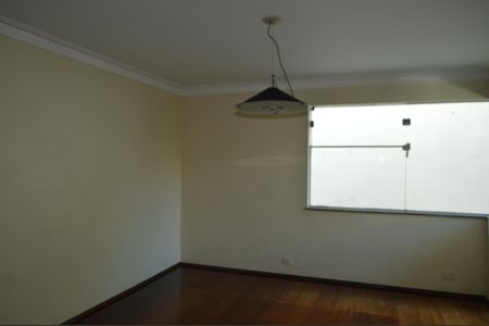 Casa à venda com 500m², 4 quartos e 4 vagasSala de Jantar