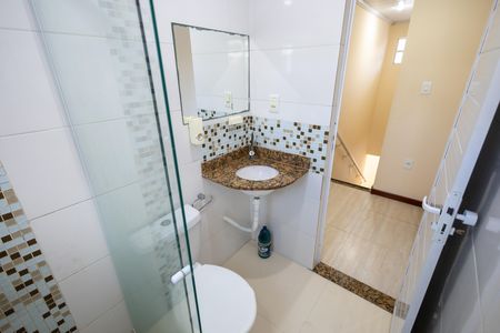 Casa à venda com 137m², 3 quartos e 2 vagas Casa à venda com 137m², 3 quartos e 2 vagasBanheiro 2